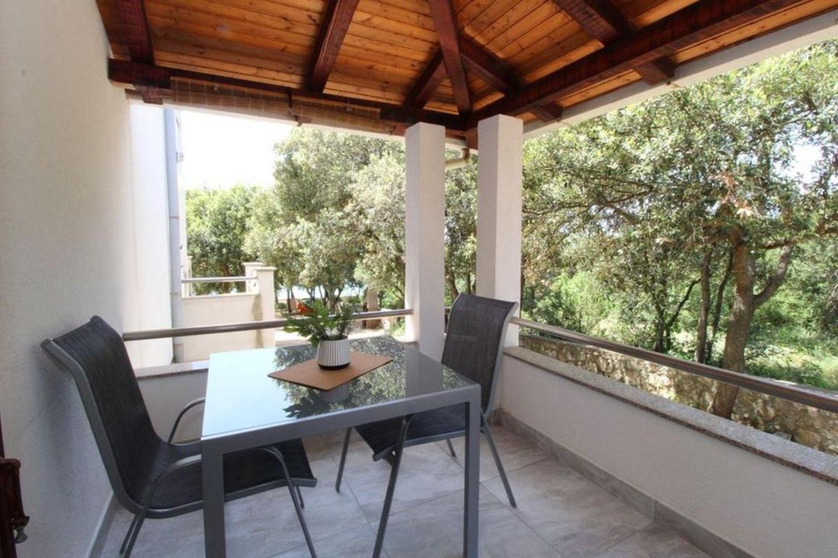 Apartments By The Sea Mandre, Pag - 6284 Kolan Exterior foto